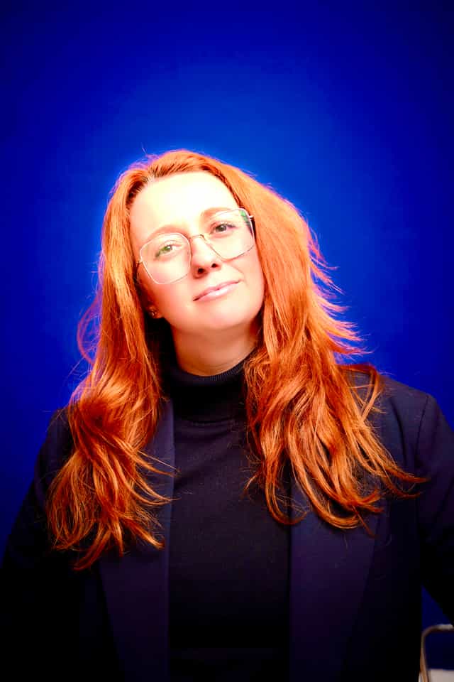  Alisa Reznik